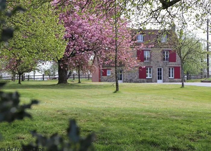 Maison Chaleureuse En Normandie Avec Jardin Arboré - Fr-1-497-143 *