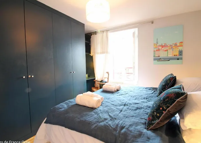 Hébergement de vacances Maison Chaleureuse En Normandie Avec Jardin Arboré - Fr-1-497-143